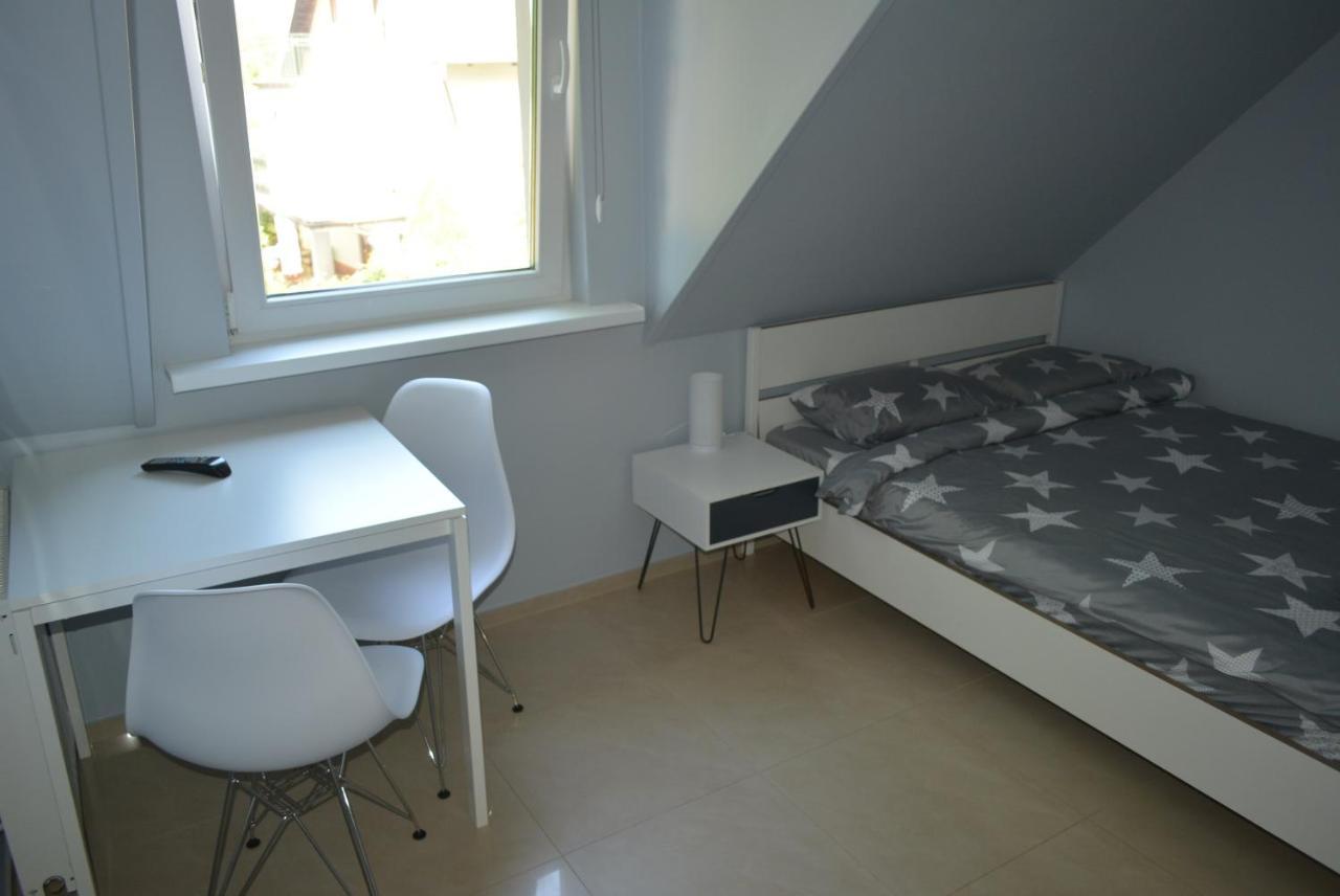 Sizen Rewal - Noclegi Pokoje I Apartament Exteriör bild