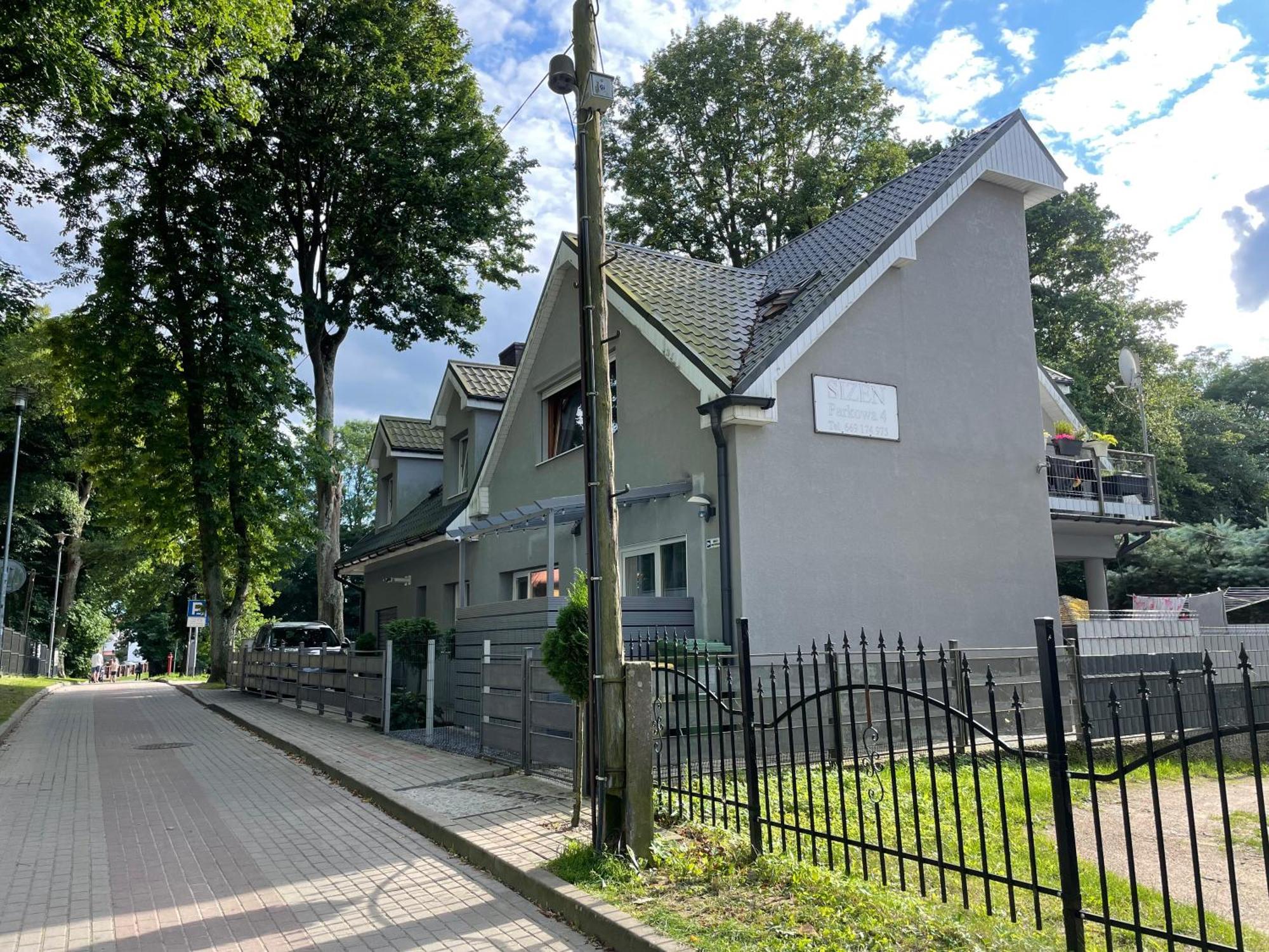 Sizen Rewal - Noclegi Pokoje I Apartament Exteriör bild